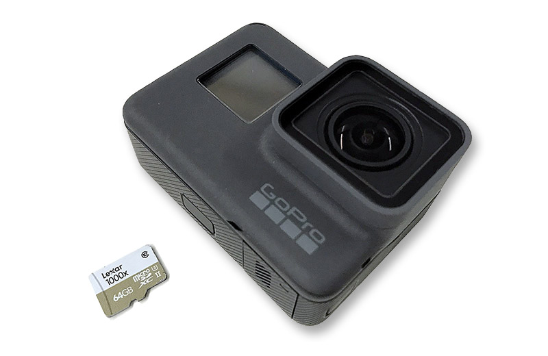 Gopro cung cấp mọi thứ bạn cần như pin sạc, thẻ nhớ ...