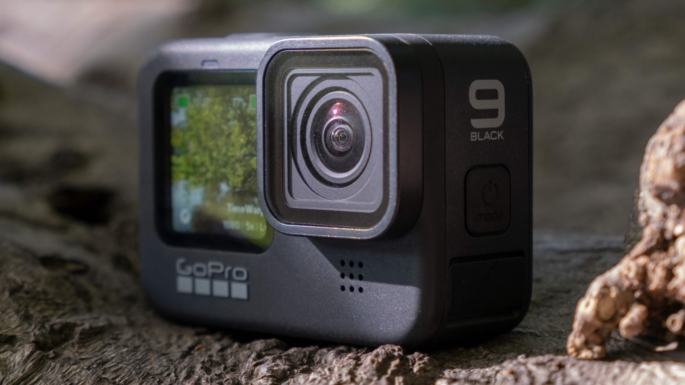 Combo GoPro Hero 9 Black Chính Hãng Giá Tốt | HTCamera 3