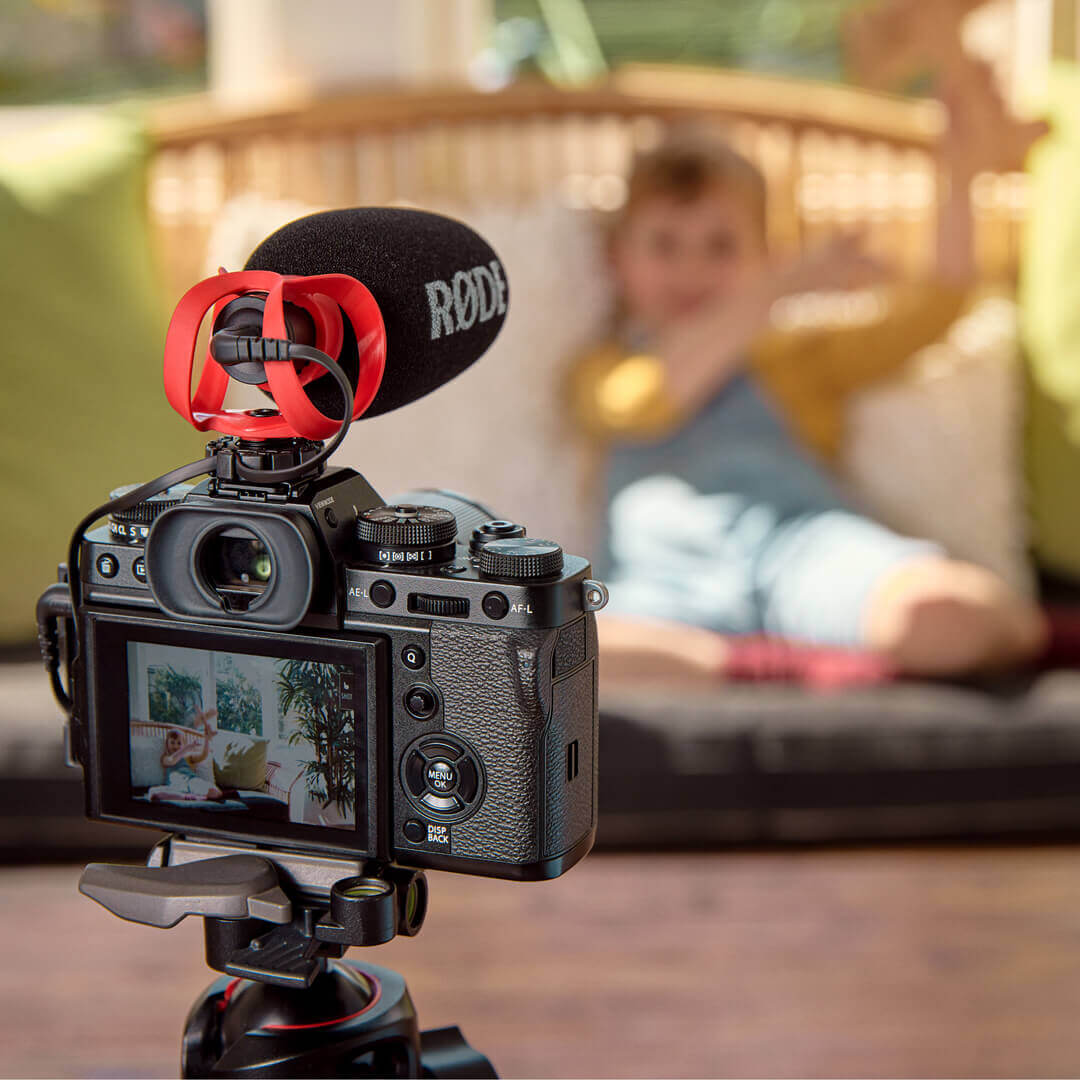 VideoMicro II cực kỳ nhỏ gọn và nhẹ, khiến nó trở thành phụ kiện hoàn hảo