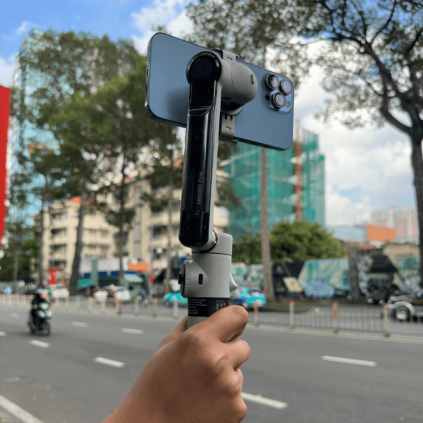 Gimbal Chống Rung Insta360 Flow | HTCamera 28