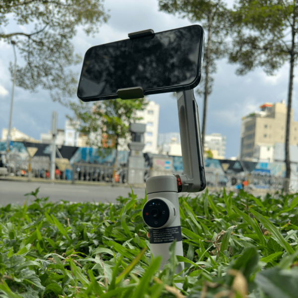 Gimbal Chống Rung Insta360 Flow | HTCamera 29