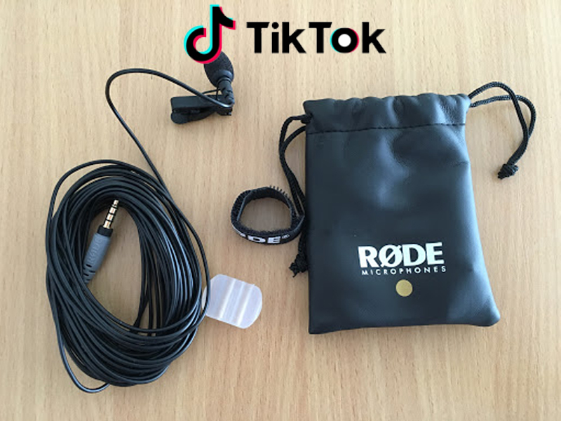 Microphone là thiết bị quay TikTok không thể thiếu