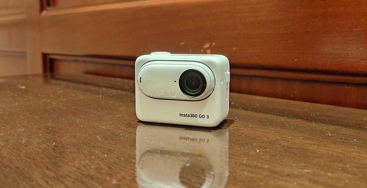 Độ phân giải ảnh tối đa là 6,6MP (1:1) hoặc 3,7MP (16:9).