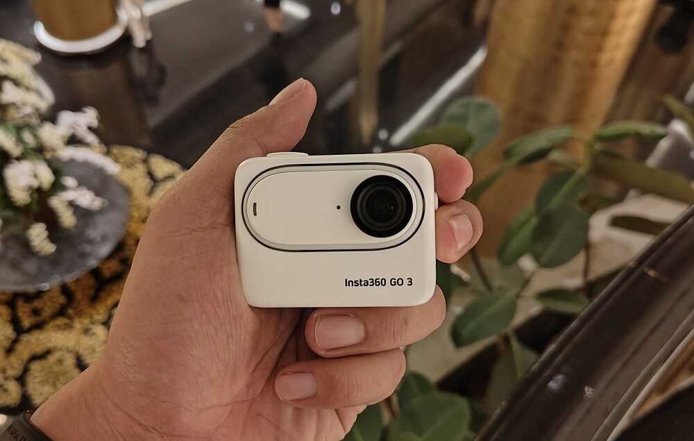 Cả 2 thiết bị Insta360 Go 3 và Action Pod đều có khả năng kết nối từ tính.