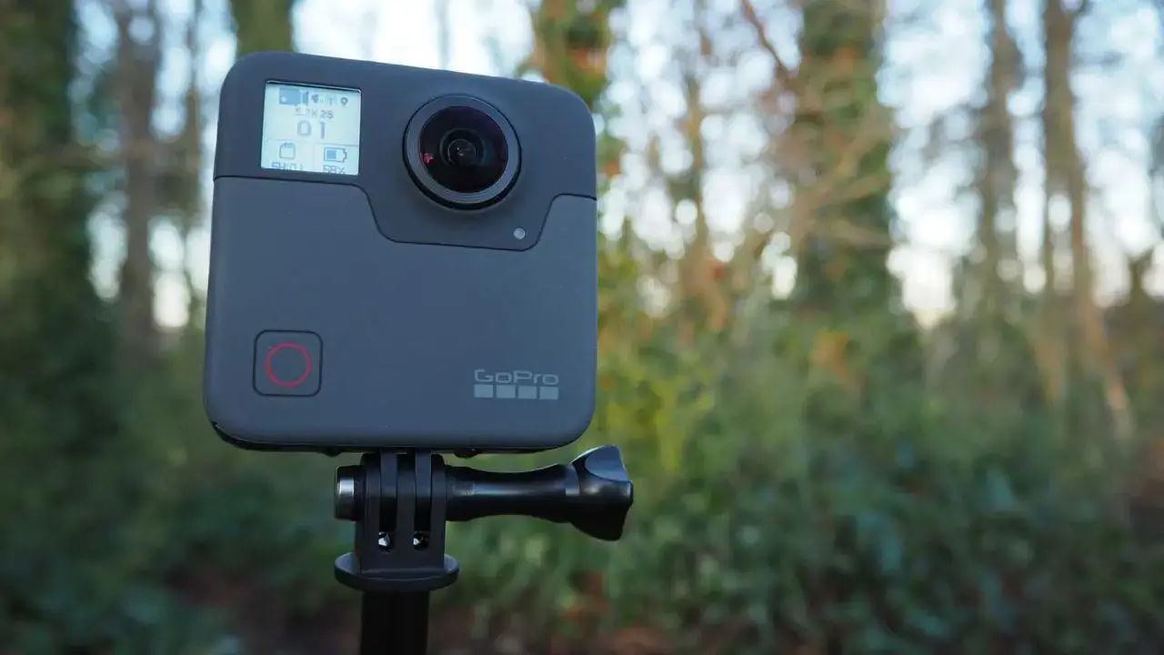 GoPro Fusion có thiết kế giống Hero 5 và Hero 6