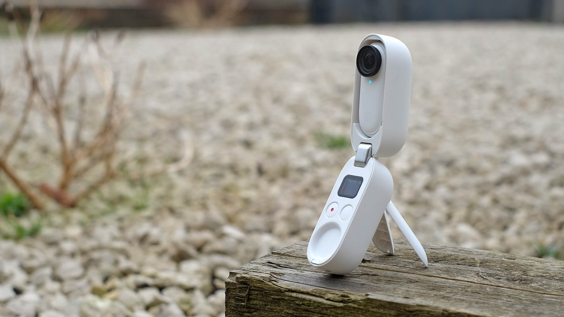 Insta360 Go 2 có thiết kế máy ảnh hành động nhỏ nhất ở thời điểm hiện tại.