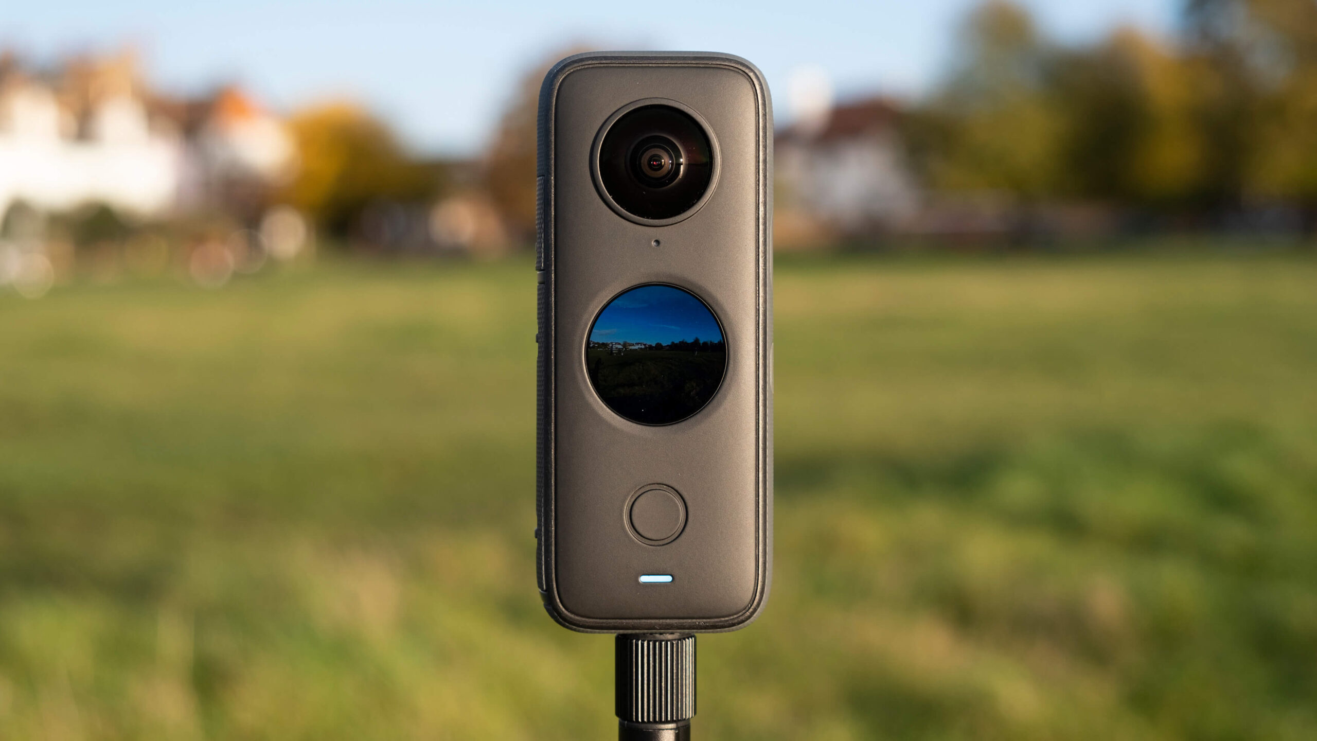 Thiết kế Insta360 One X2