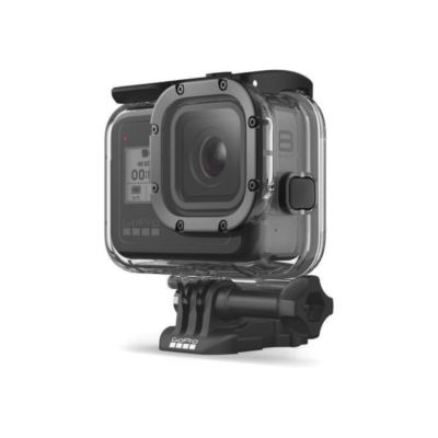 Vỏ chống nước cho GoPro 8 được làm từ nhựa vô cùng bền bỉ và chắc chắn có thể chịu được các va đập và rơi rớt rất tốt.