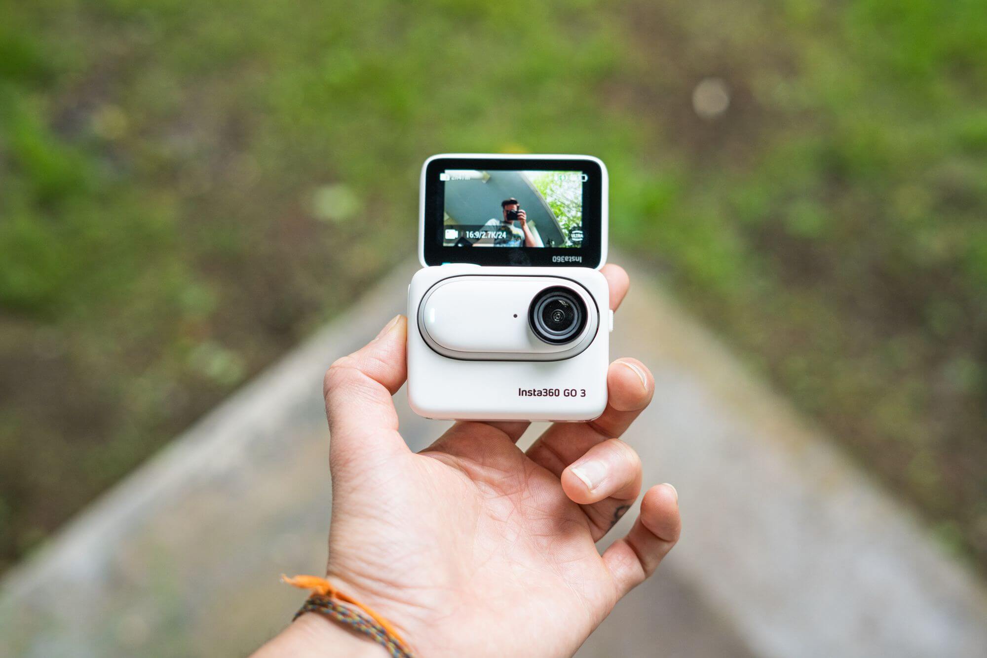 Insta360 Go 3 sử dụng công nghệ ổn định định FlowState kết hợp Khóa chân trời 360°, chúng dựa trên thuật toán nâng cao để ổn định các video của bạn.