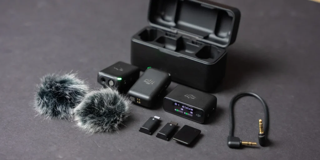 DJI Mic có tính năng dự phòng rất lớn. Nếu người dùng micro gặp phải sự cố nào khi đang quay phim thì bạn có thể quay lại chế độ ghi âm trên máy phát rõ ràng.