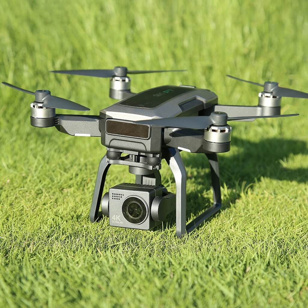 Flycam SJRC F có động cơ không chổi than mạnh mẽ