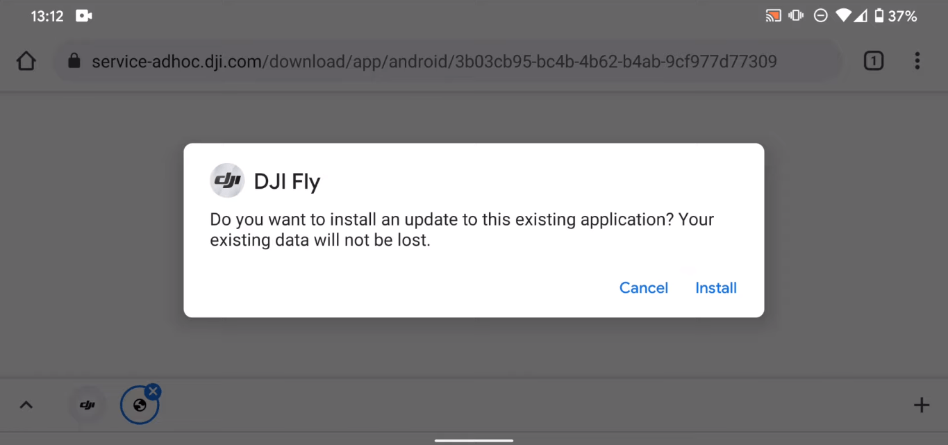 Bạn có thể đi tới Trình quản lý tệp tin / Thư mục tải xuống, tìm đến vị trí DJI Fly.apk và bấm vào nó để quá trình cài đặt diễn ra bình thường
