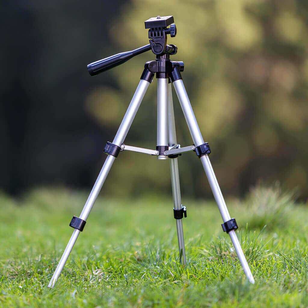 tripod trở thành phụ kiện không thể thiếu để ghi lại mọi khoảnh khắc một cách rõ nét và đẹp đẽ.