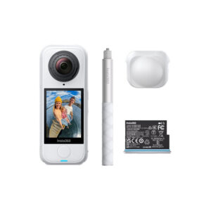 Insta360 X4 Air starter bundle white