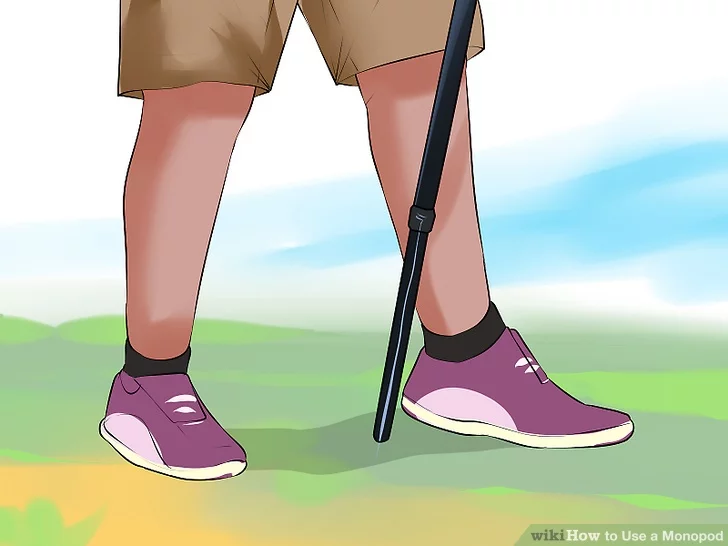 aid1354449 v4 728px Use a Monopod Step 2 Version 2.jpg