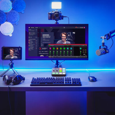 Bàn trộn Rode Streamer X 23 rode streamer x content creator hero set up 1x1 1080x1080 45a20b0