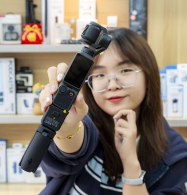 DJI Osmo Pocket 4